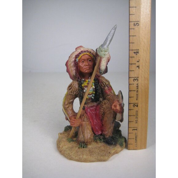 Native American Feather Headdress Spear 6 in Resin Figure Statue CHIP - Picture 2 of 14